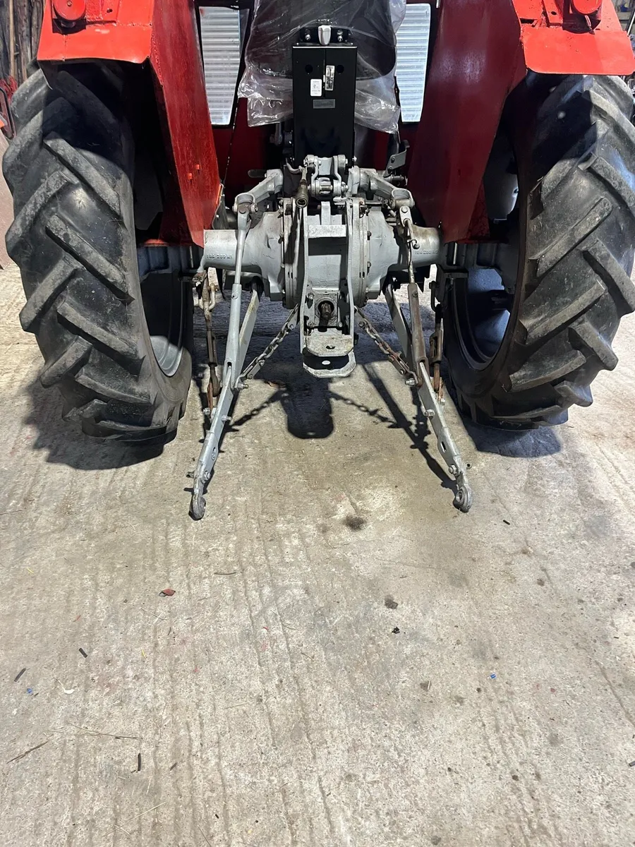 Massey Ferguson 65 m2 - Image 4