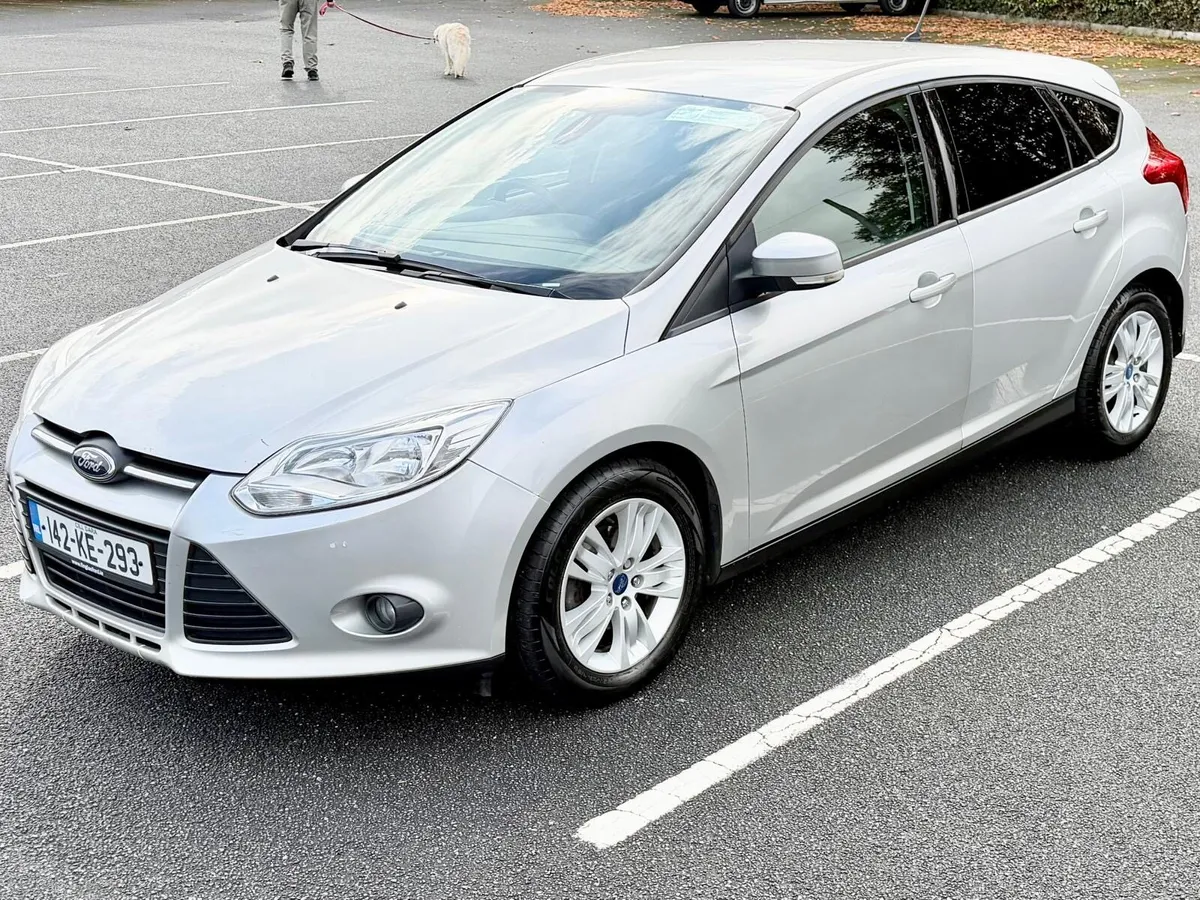 FORD FOCUS CVRT 03/27 TAX 12/26 - Image 2