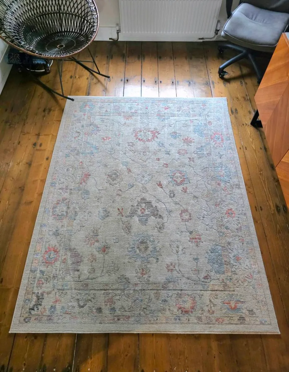 Large HMC Alia Rug - 200 x 150cm - Image 2