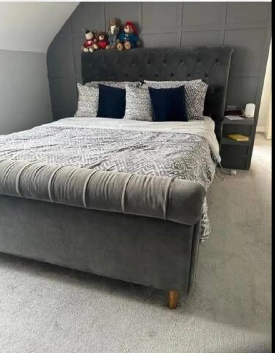 Velvet  Bed Frame - Image 4