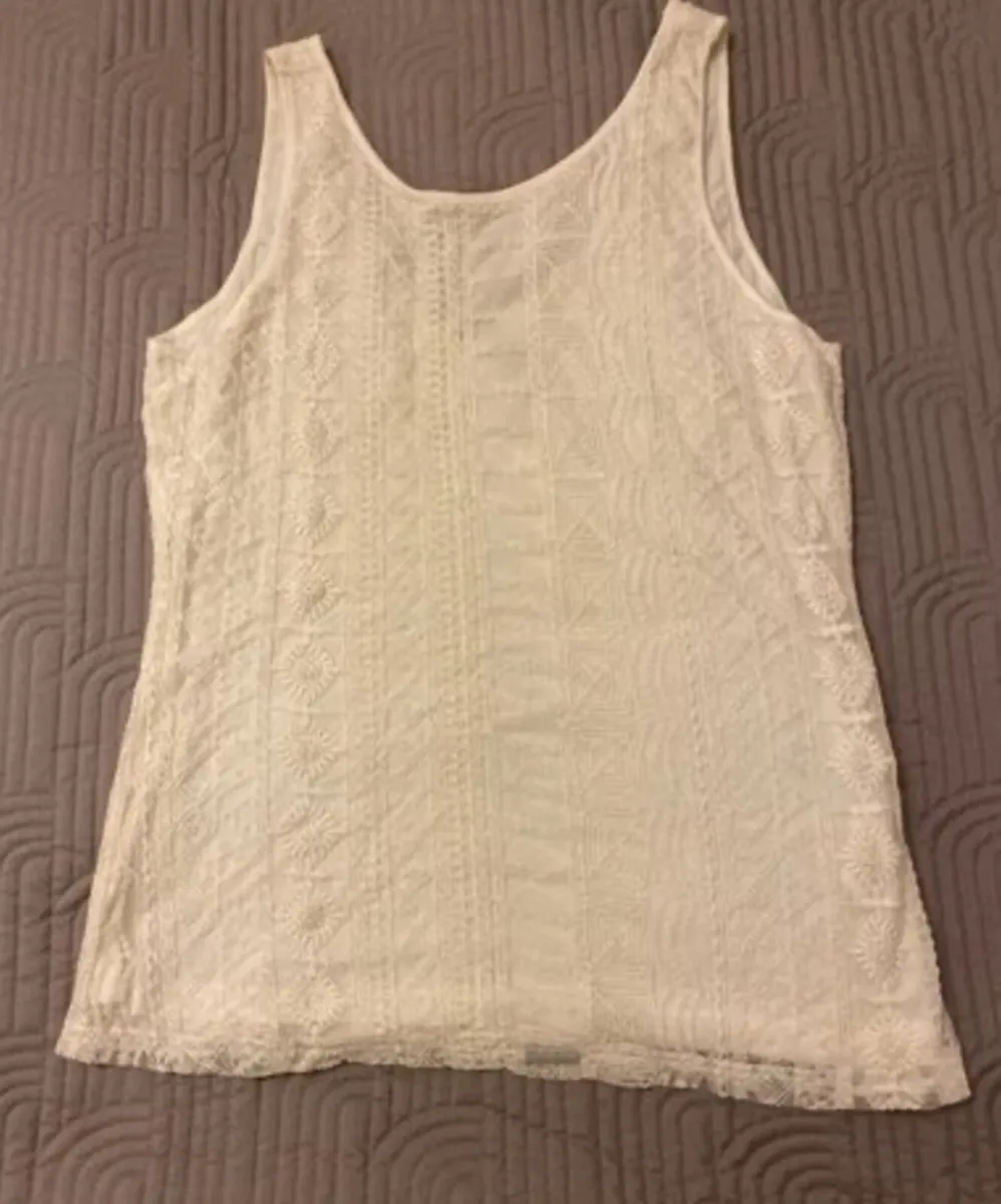 YAYA vest top Size L - Image 1