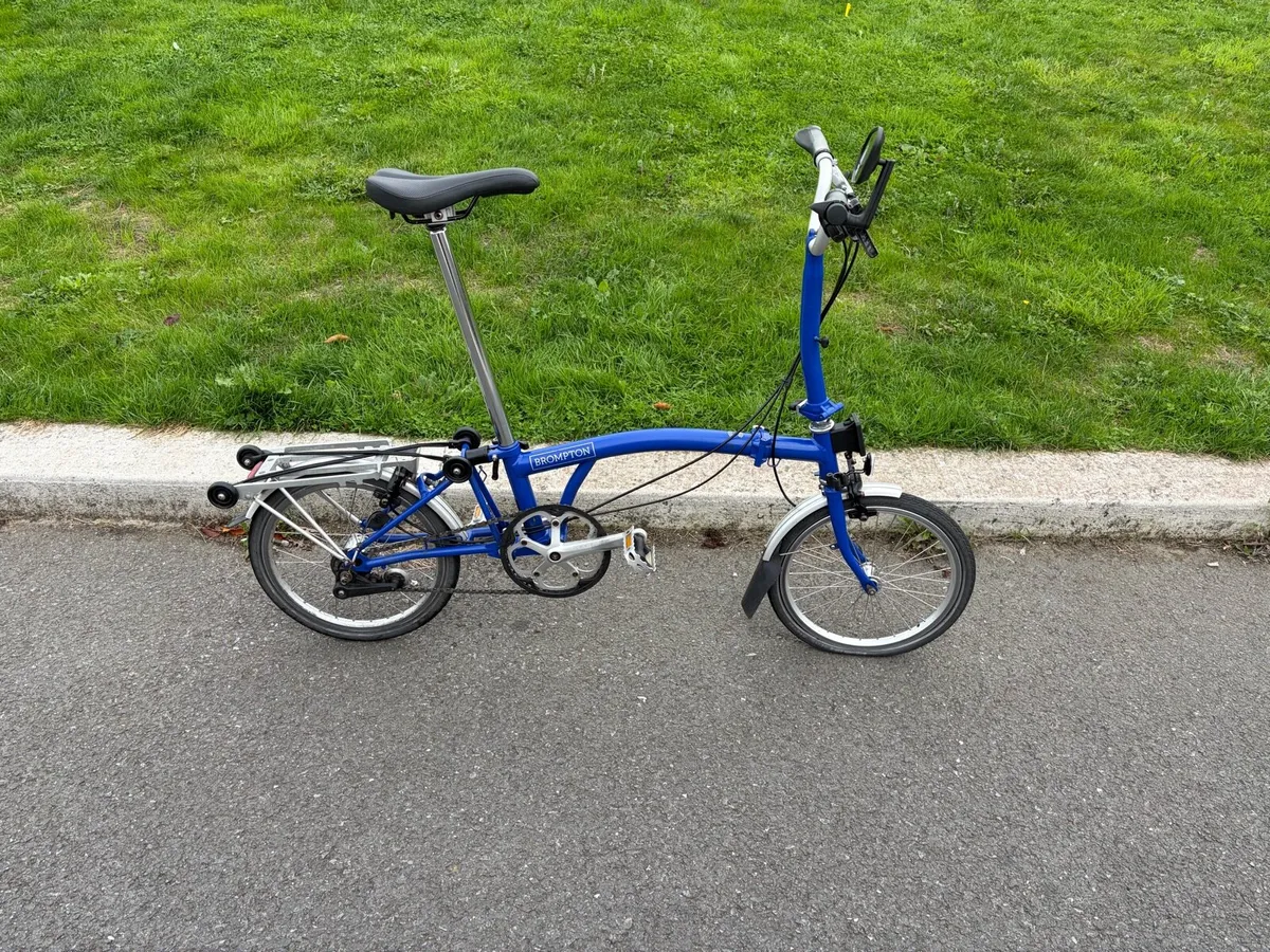 Brompton M3R Blue - Image 1