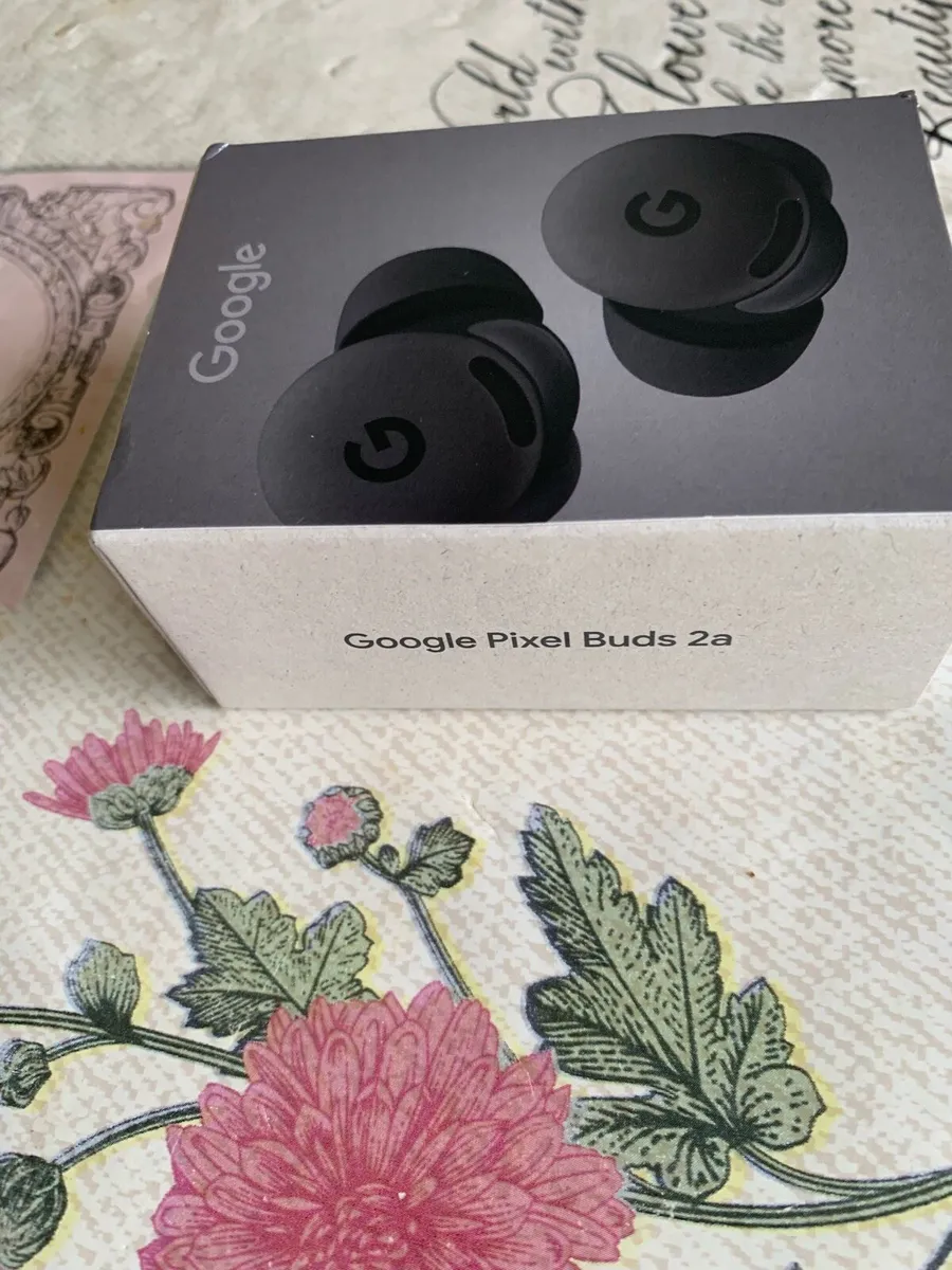 Earbuds - Image 1