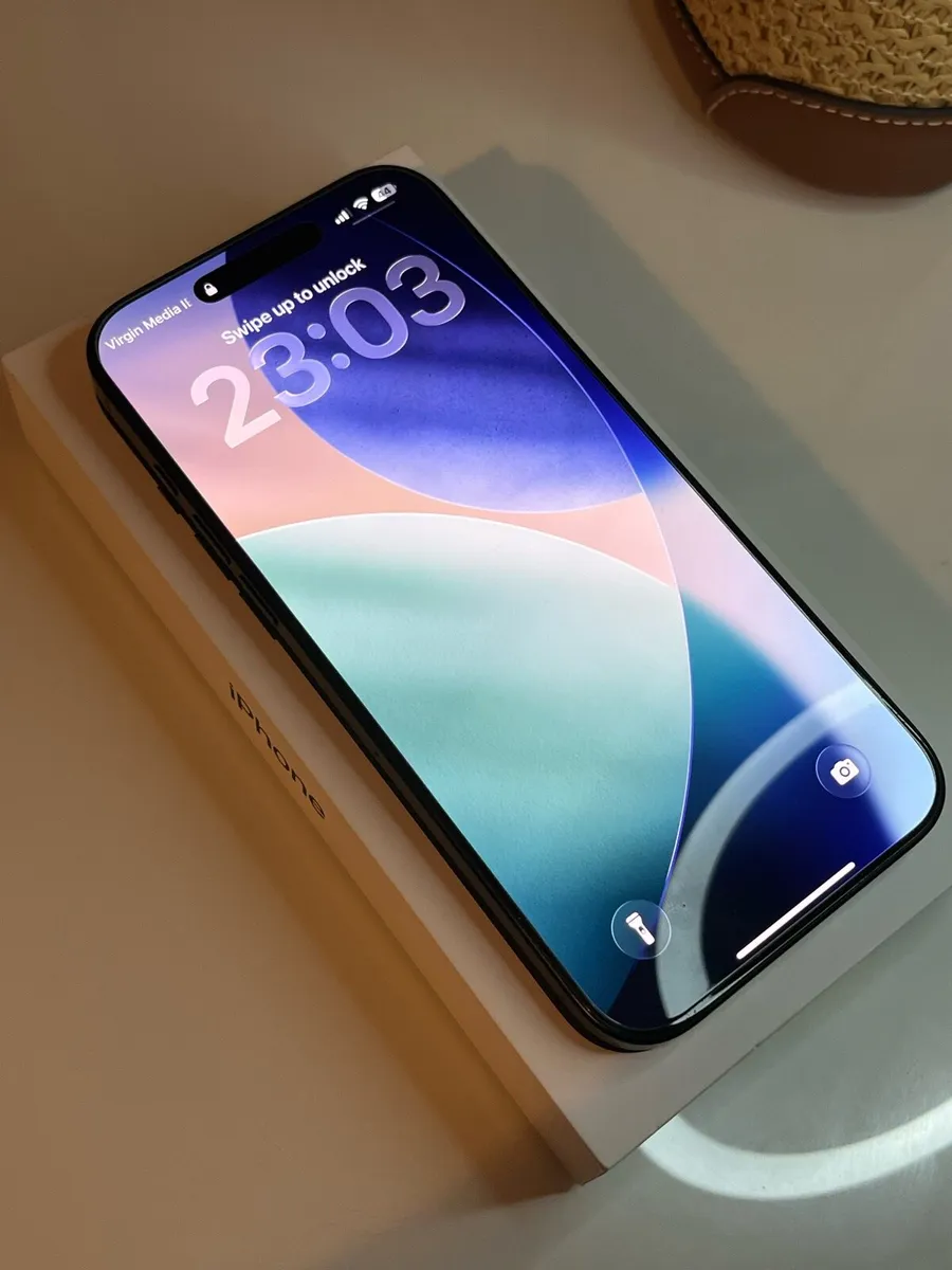 iPhone 16 Pro Max - 512GB - Image 3