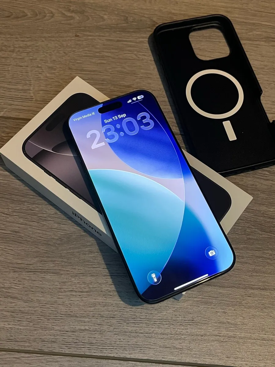 iPhone 16 Pro Max - 512GB - Image 1