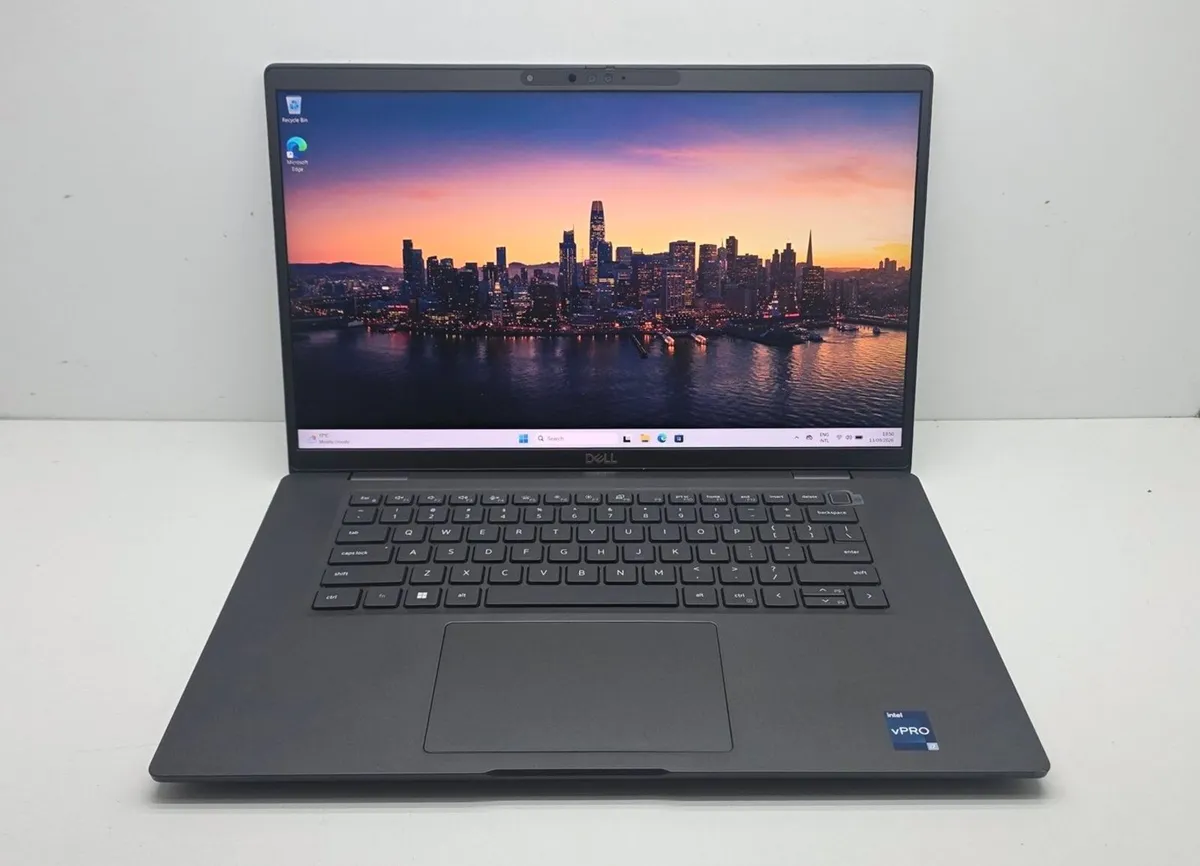 Dell Latitude 7530-i7(12gen)/ 32GB RAM/ 1TB Laptop