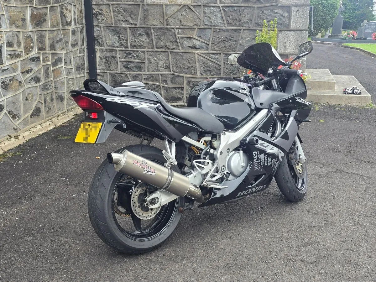 Honda CBR 2001 - Image 3