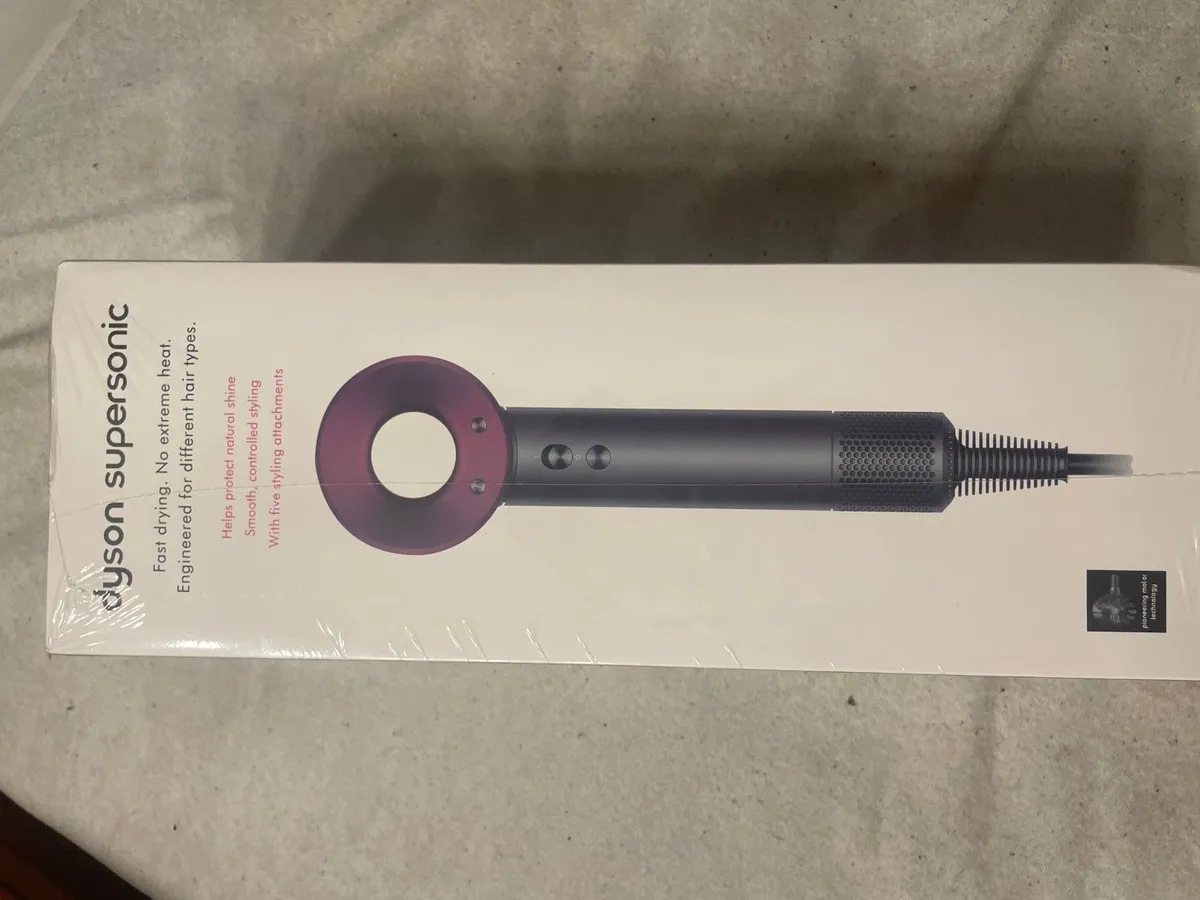 Dyson Hairdryer - Image 4