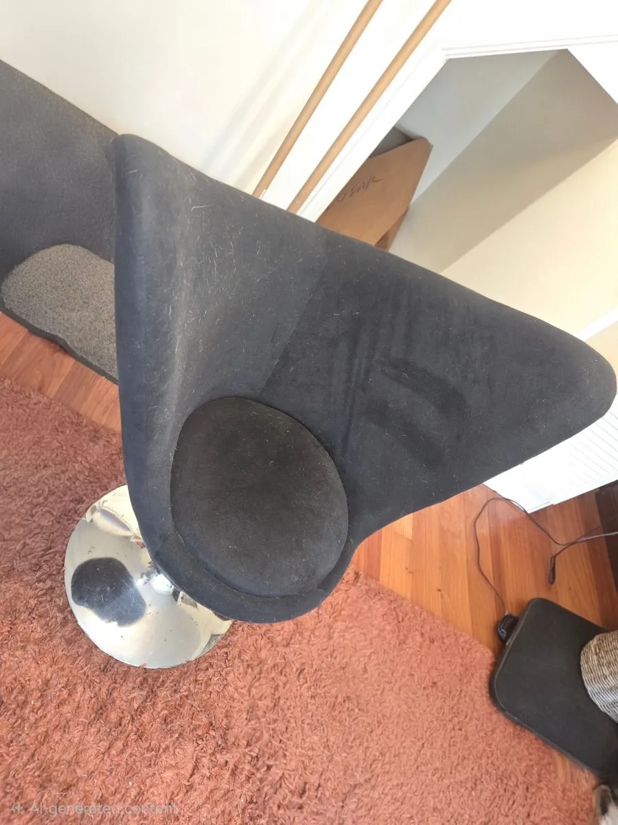 Swivel armchair