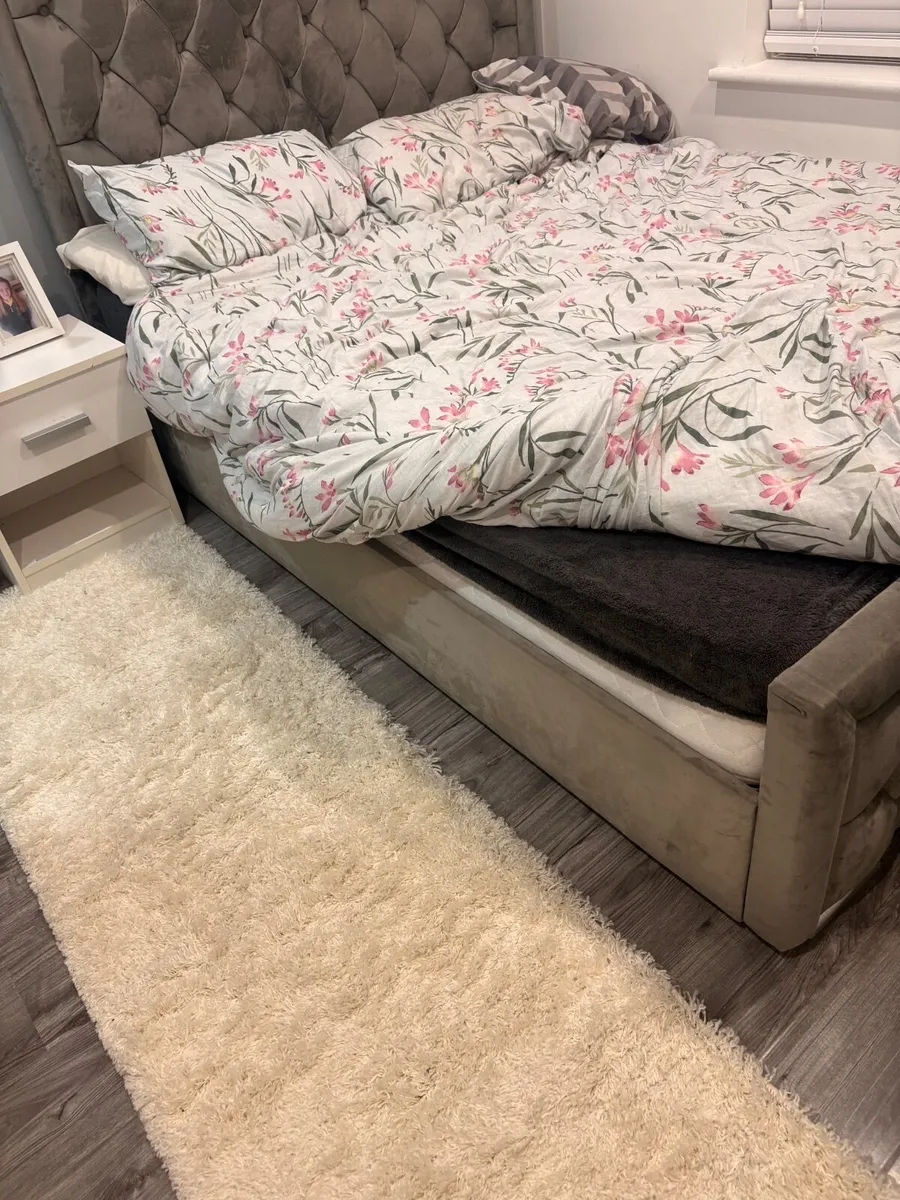Mattress - Image 2