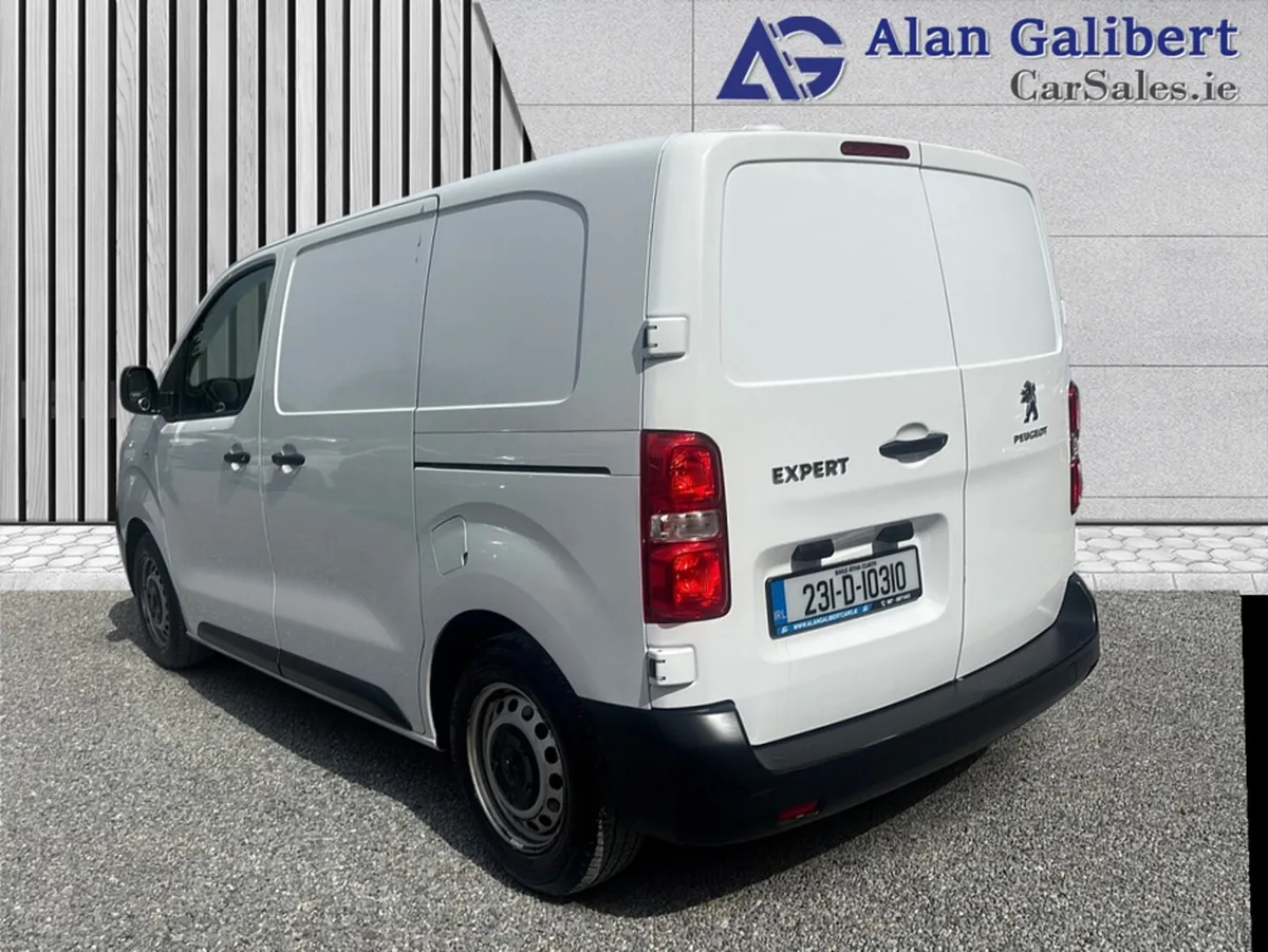 Peugeot Expert PROF COMPACT 1.5 HDI - Image 2