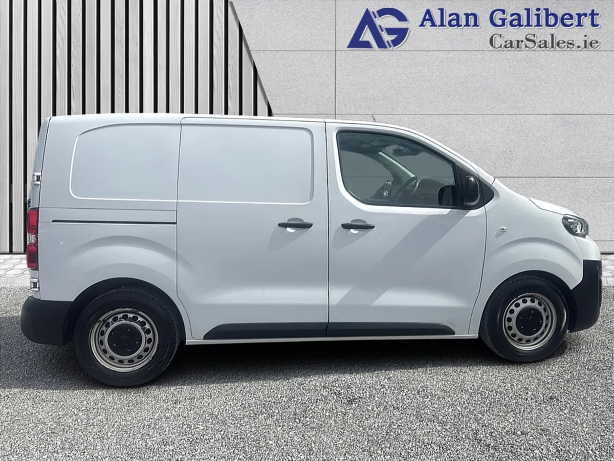 Peugeot Expert PROF COMPACT 1.5 HDI - Image 3
