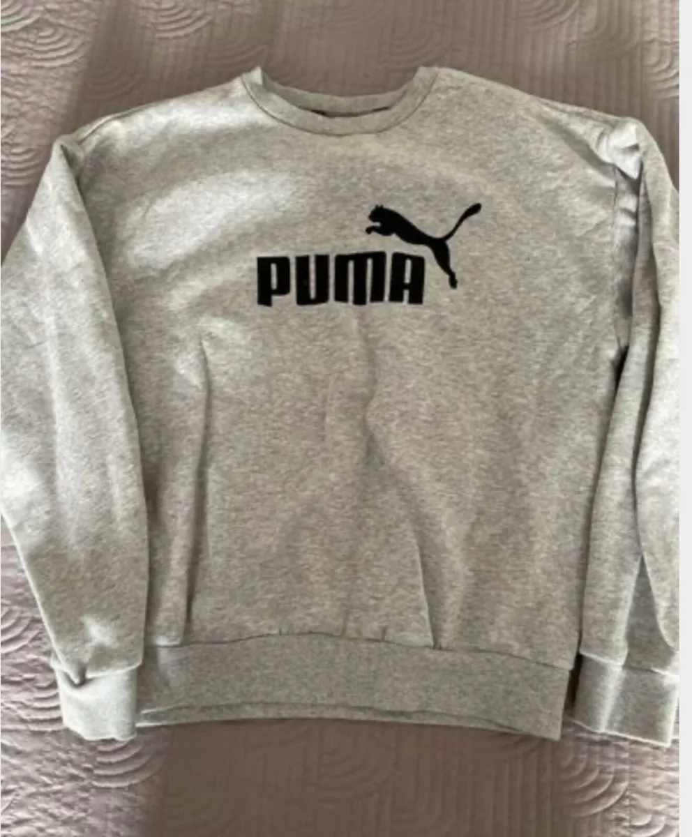 Puma Jumper Size S - Image 1