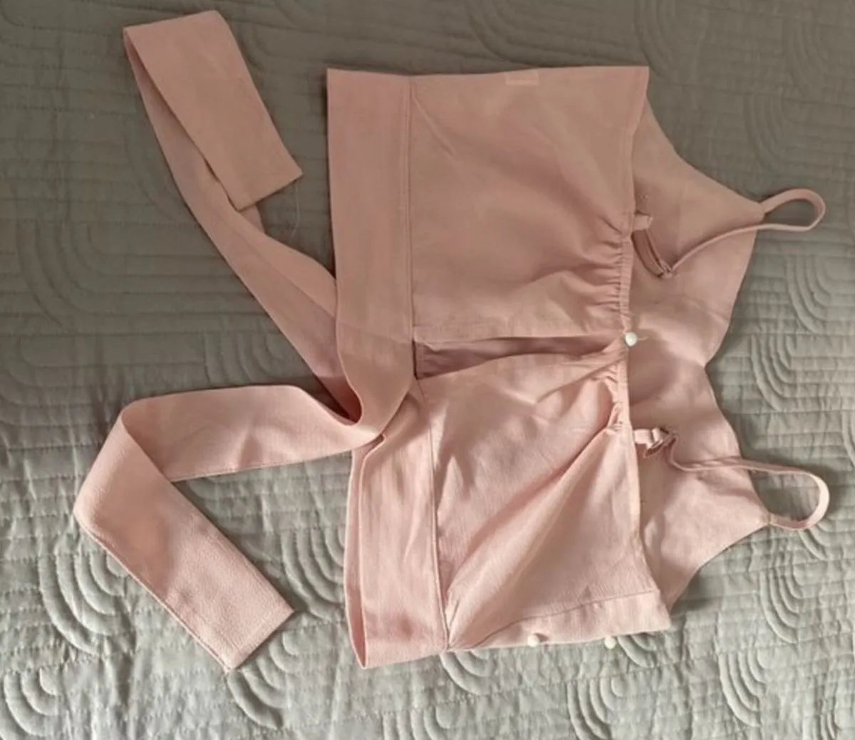 Shein Top Size S - Image 3