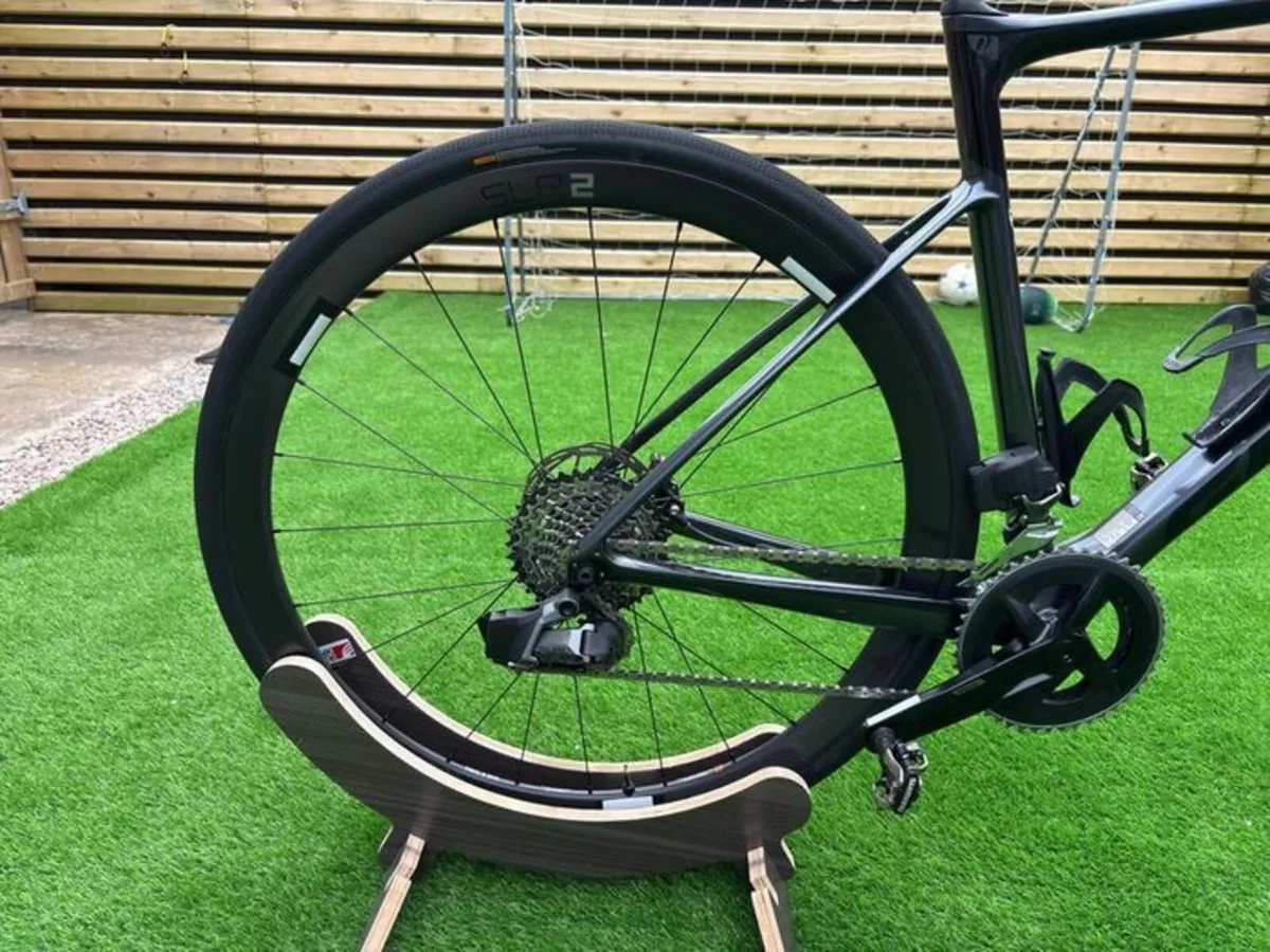 Giant Defy Pro 2 Axs - Image 2