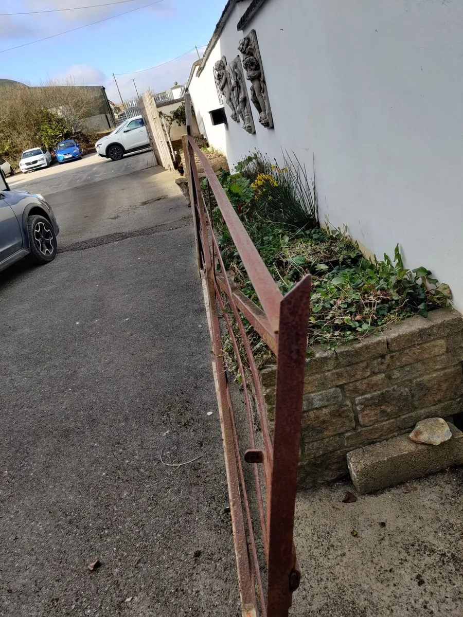 Free Gate - Image 4