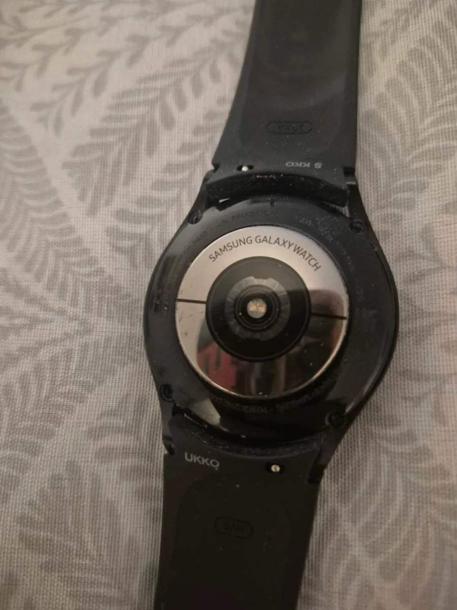 SAMSUNG GALAXY WATCH 4 - Image 2