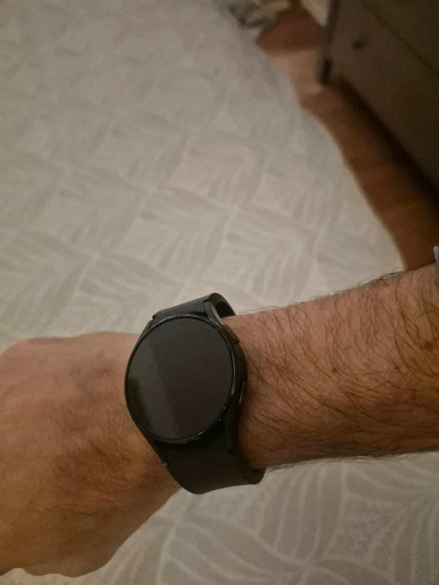 SAMSUNG GALAXY WATCH 4 - Image 4