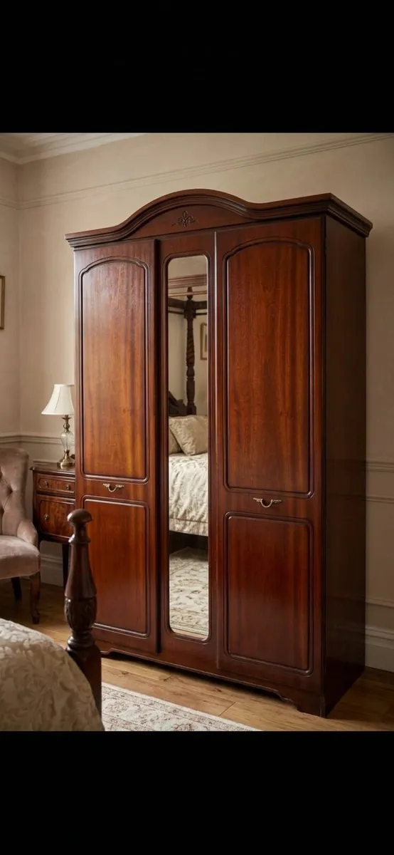 Complete bedroom set - Image 2