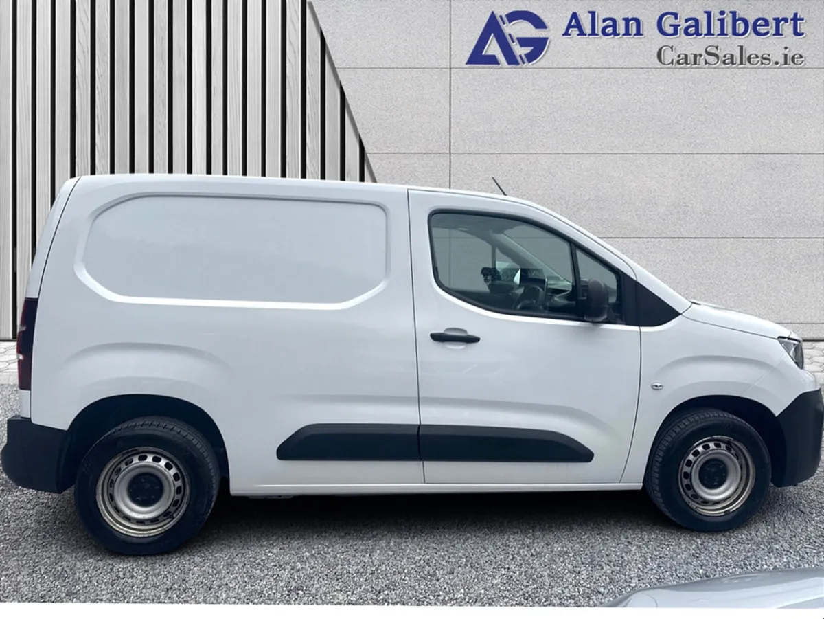 Peugeot Partner ACTIVE PLUS 1.5 DIESEL - Image 3