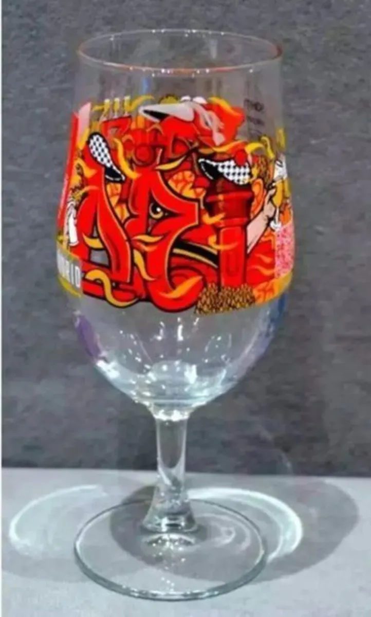 Limited Edition Madrí Excepcional Pint Glass BNIB - Image 3