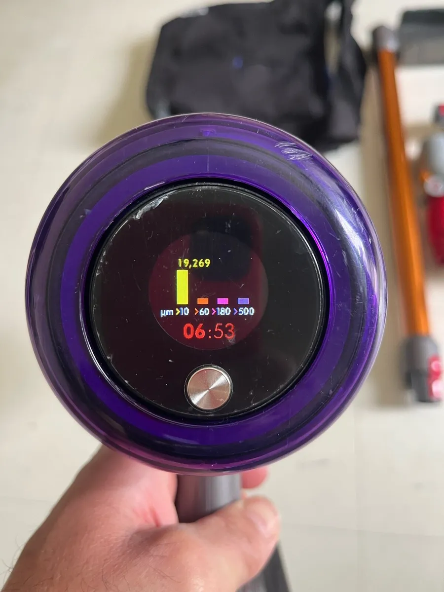 Dyson V15 - Image 4