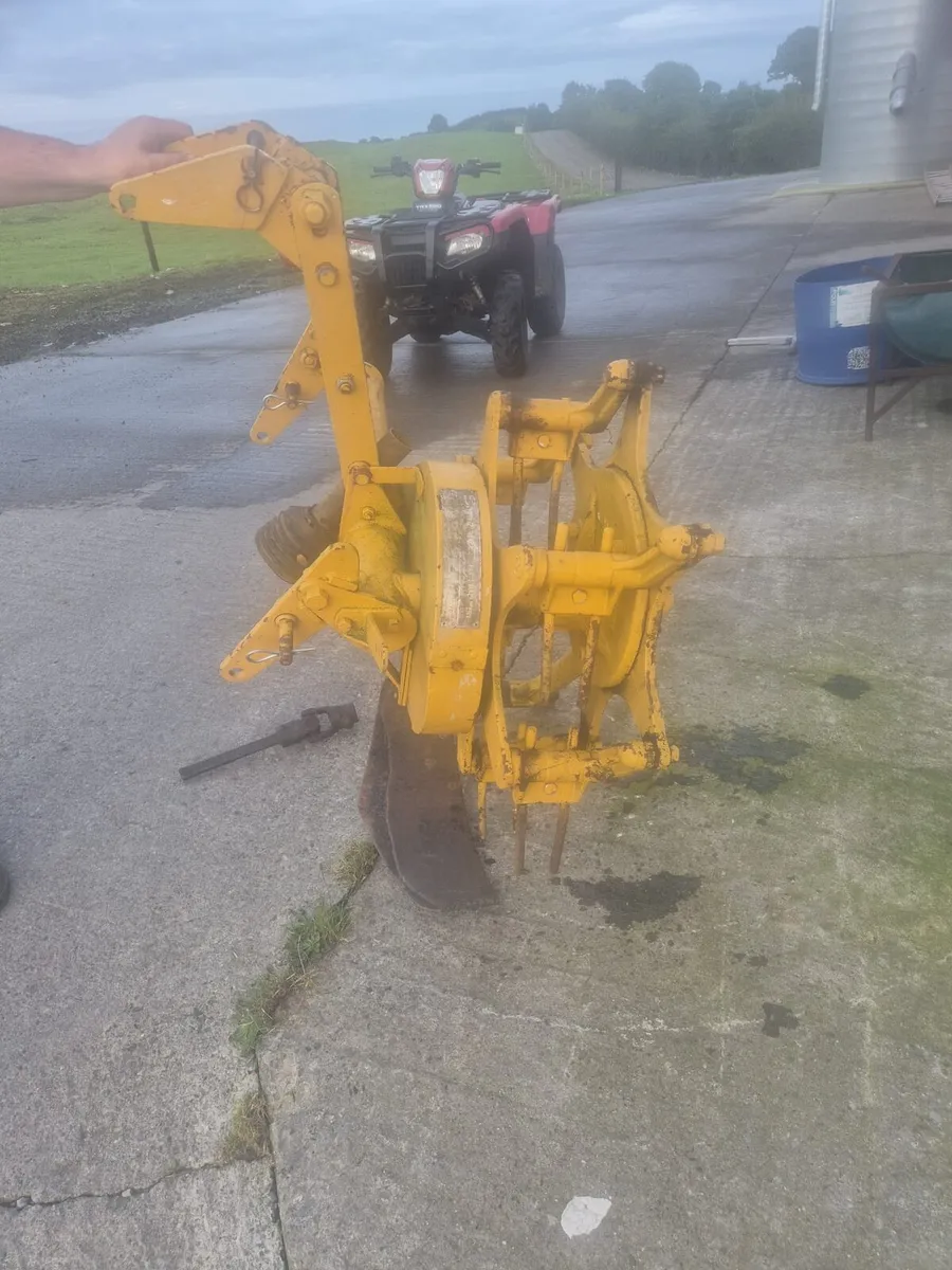 Farm machinery - Image 2