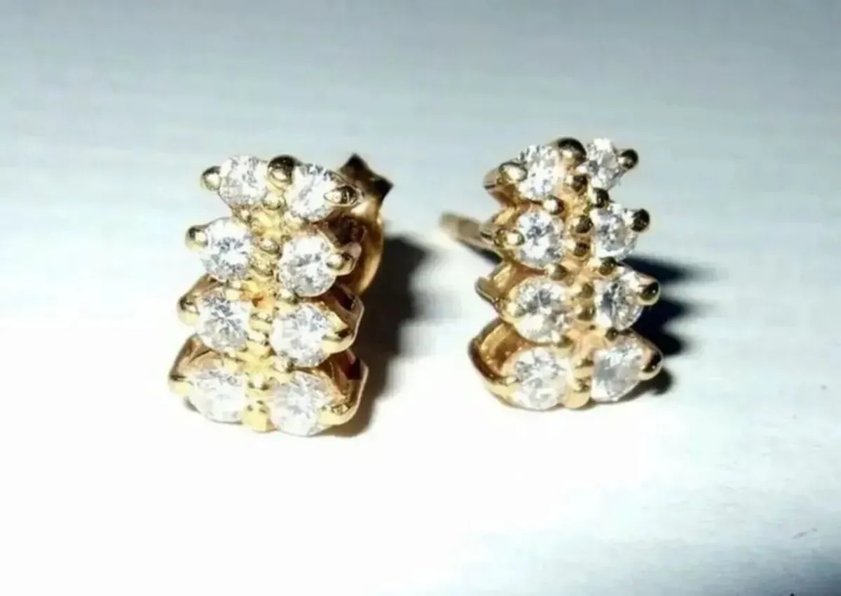 Vintage 18K Yellow Gold Diamond Cluster Earrings - Image 1