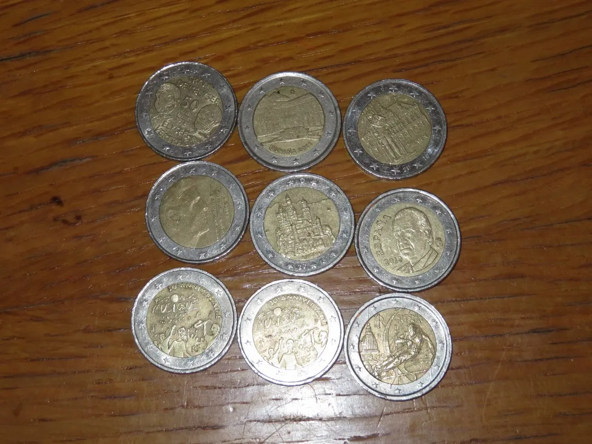 Collection of €2 coins - Image 1