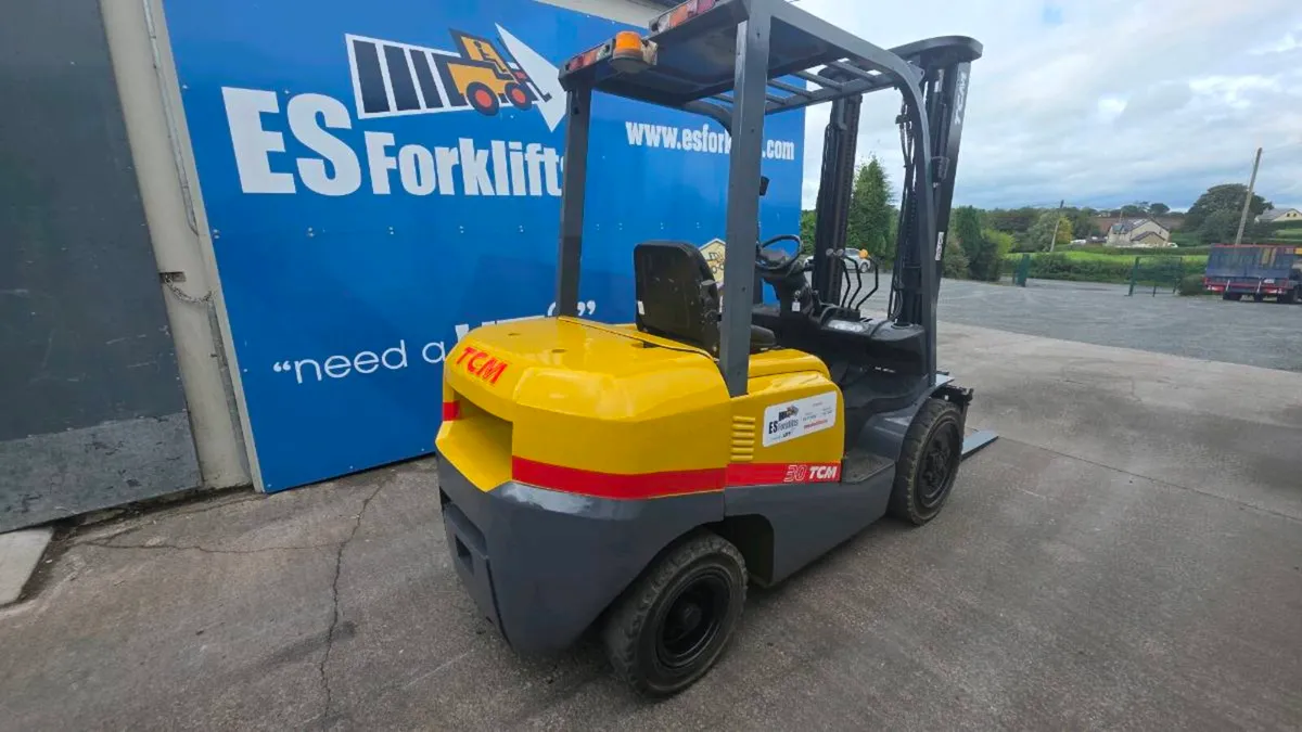 TCM diesel forklift - Image 4