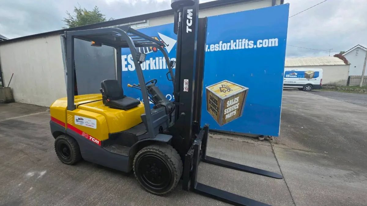 TCM diesel forklift - Image 3