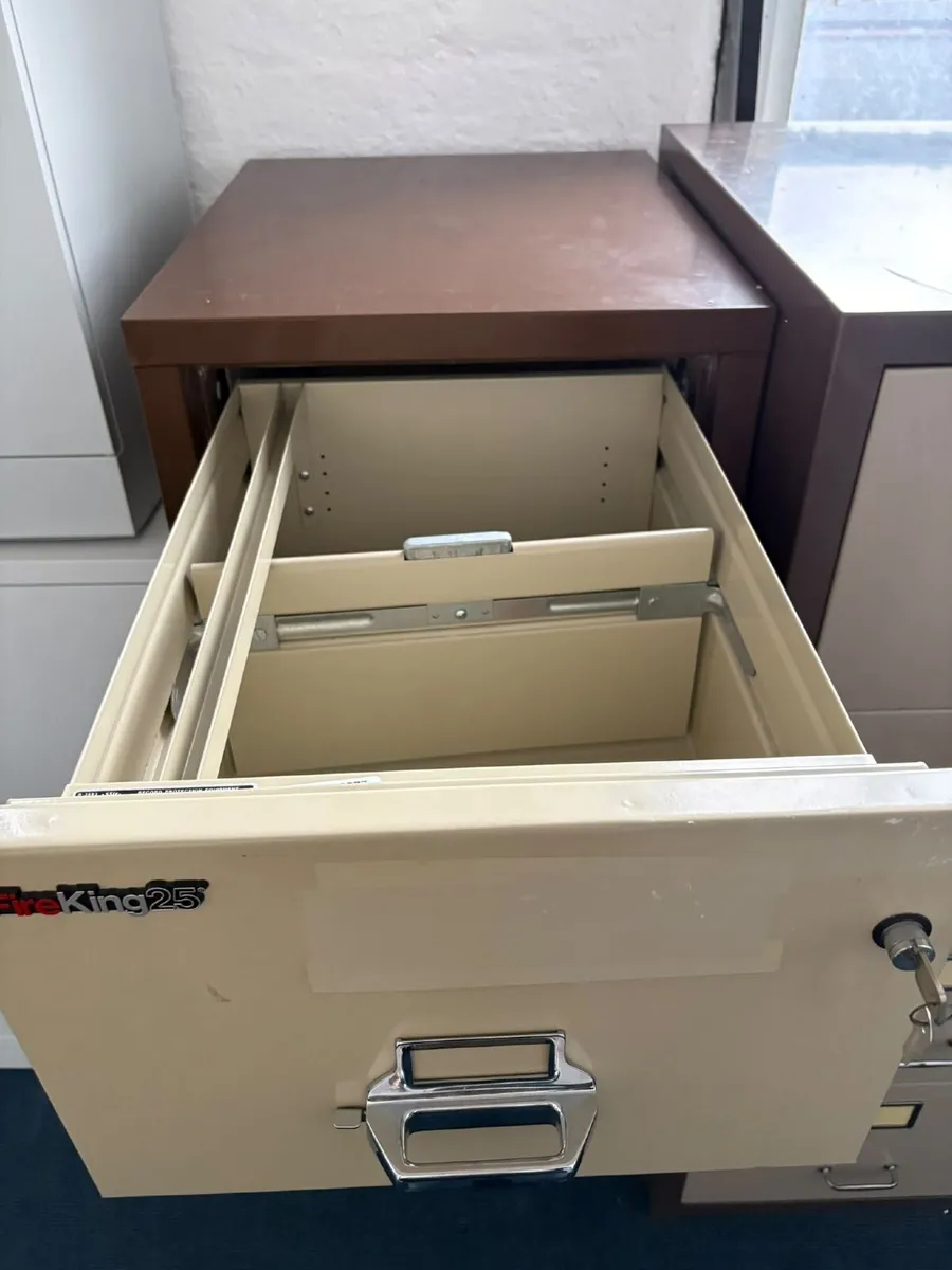 Fire-proof 4 Drawer Filing Cabinets - £700+VAT eac - Image 4