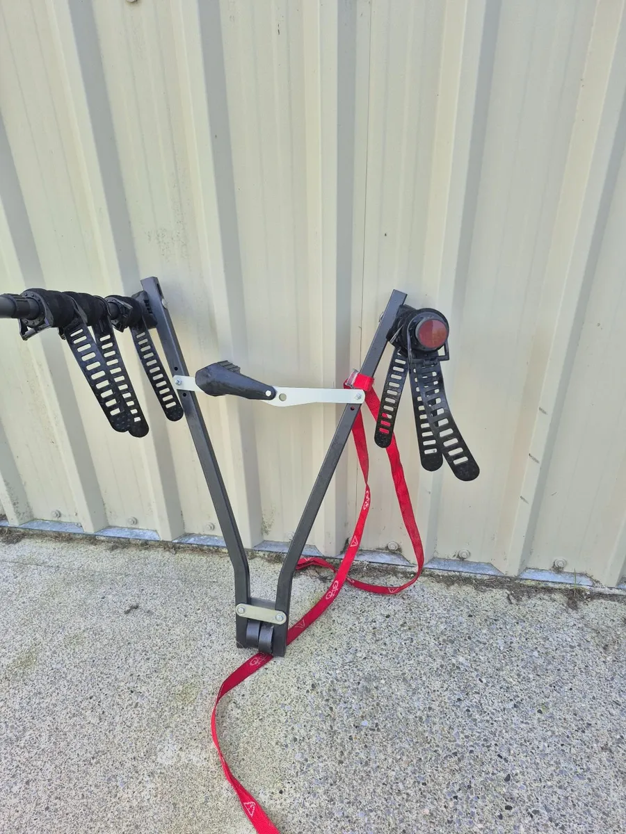 3 Bike Towbar Carrier - Image 1