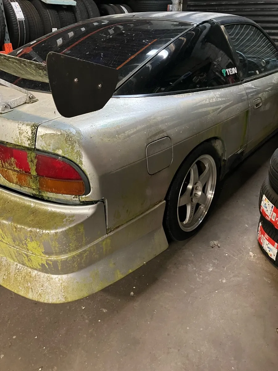 Car - Image 1