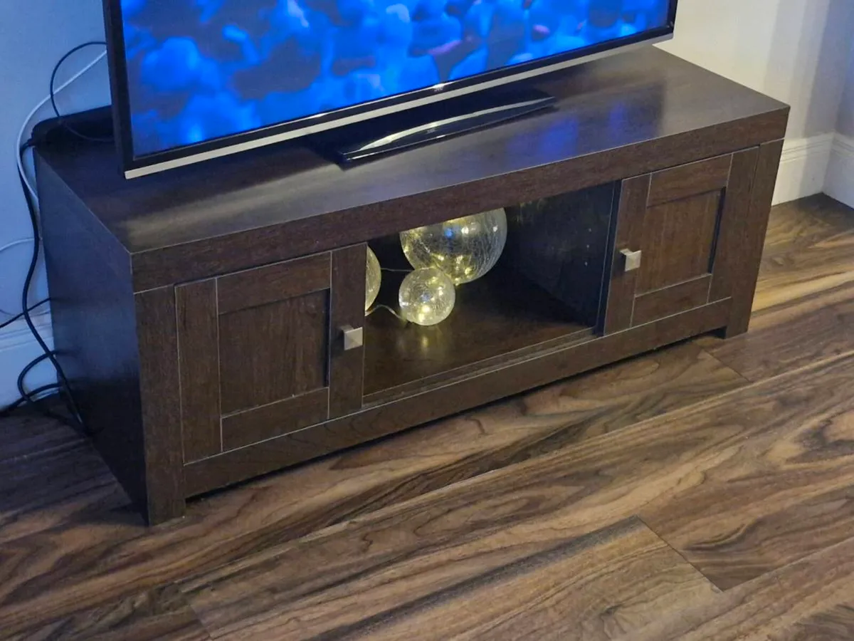 TV unit - Image 2
