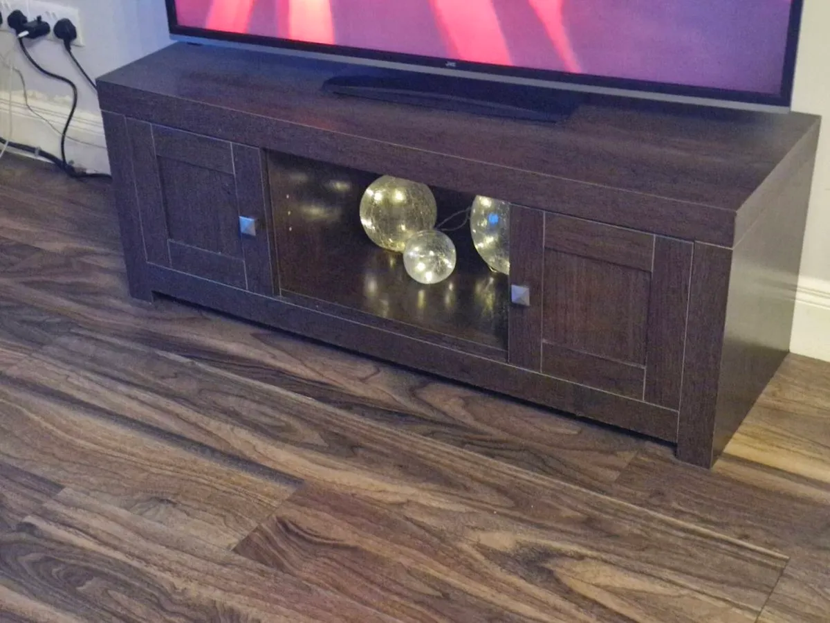 TV unit - Image 3