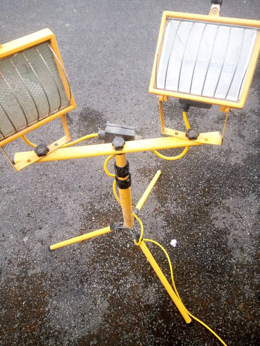 2 x Sets of Work Lights - Image 3
