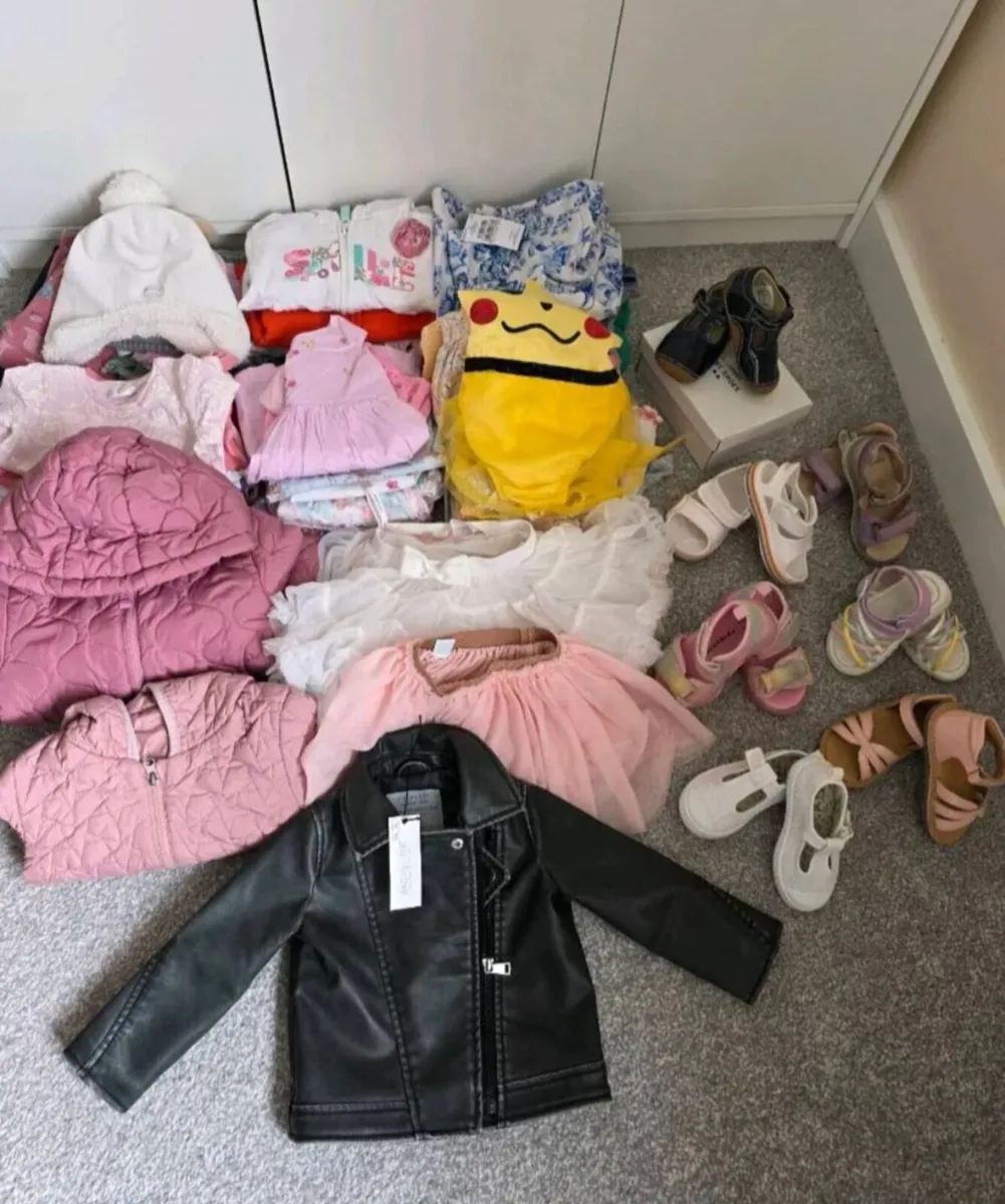 Baby clothes Bundle - Image 2