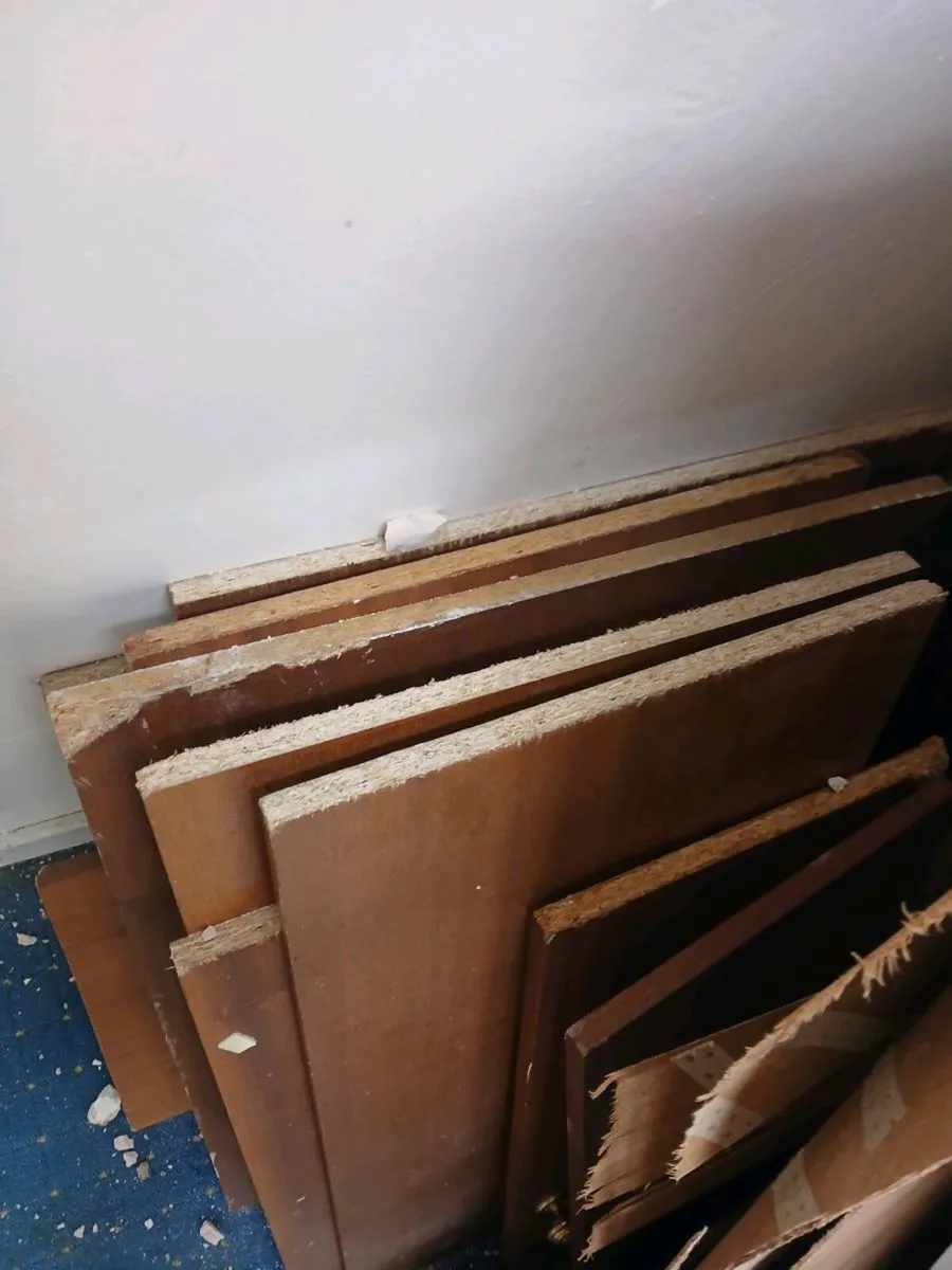Free timber to take away. Cut up for firing 🔥 - Image 2