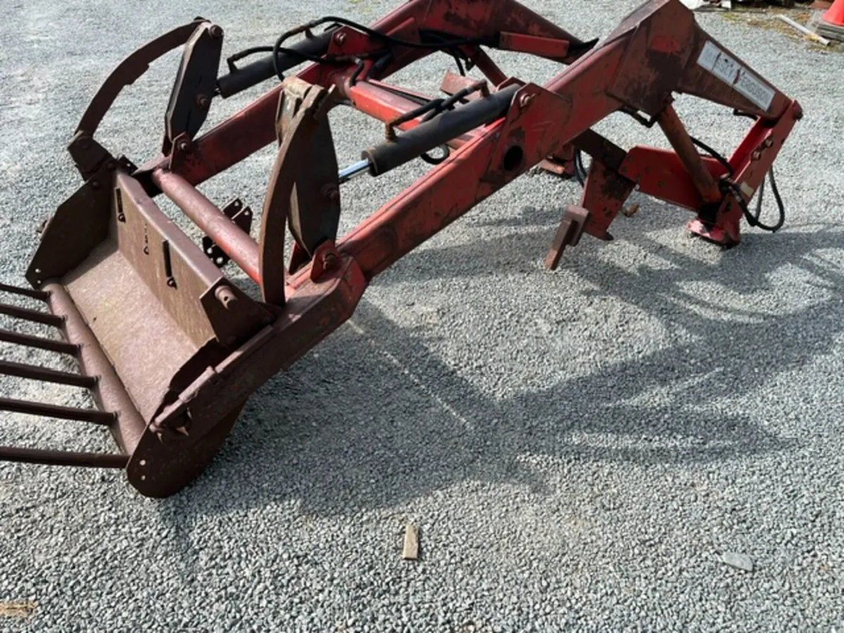 MF 80 Power Loader - Image 3