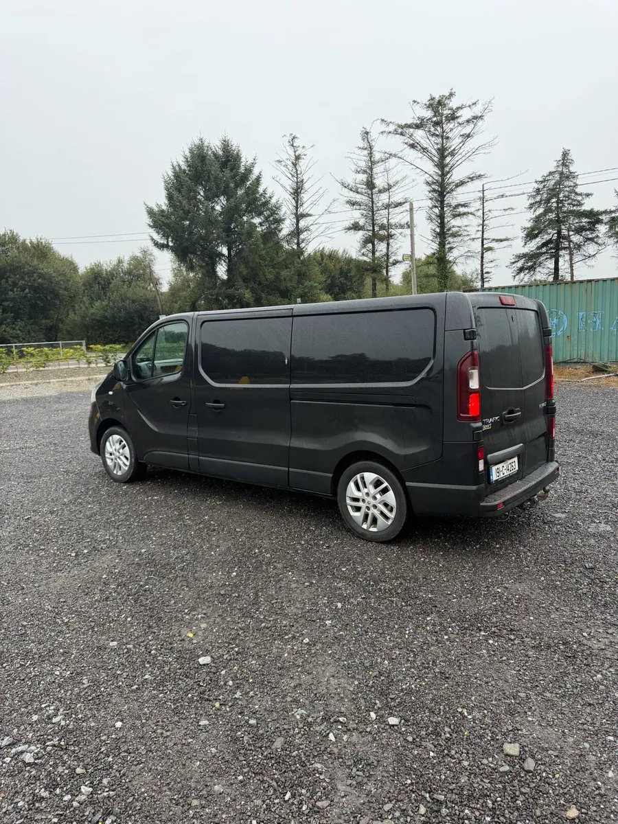 Renault Trafic - Image 4