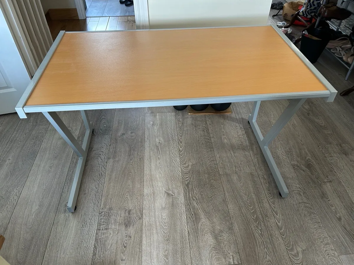 Desk - Image 3