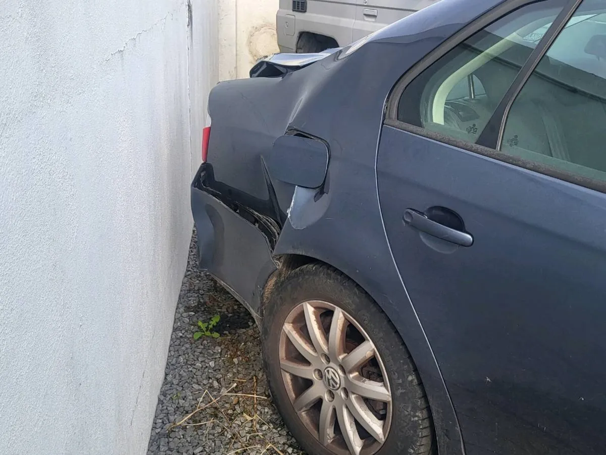 Volkswagen Jetta - Image 4