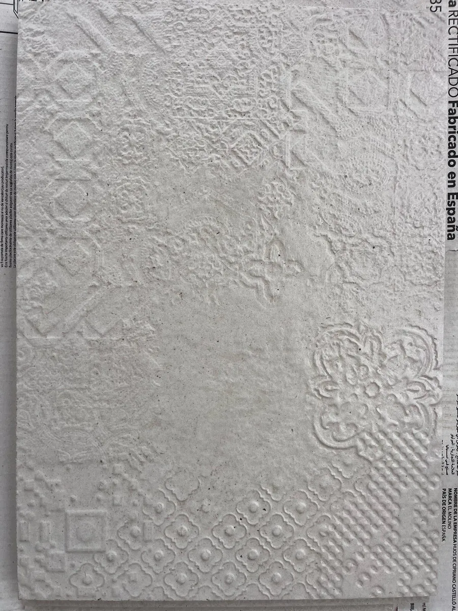 Spanish ceramic bathroom tile - Image 1