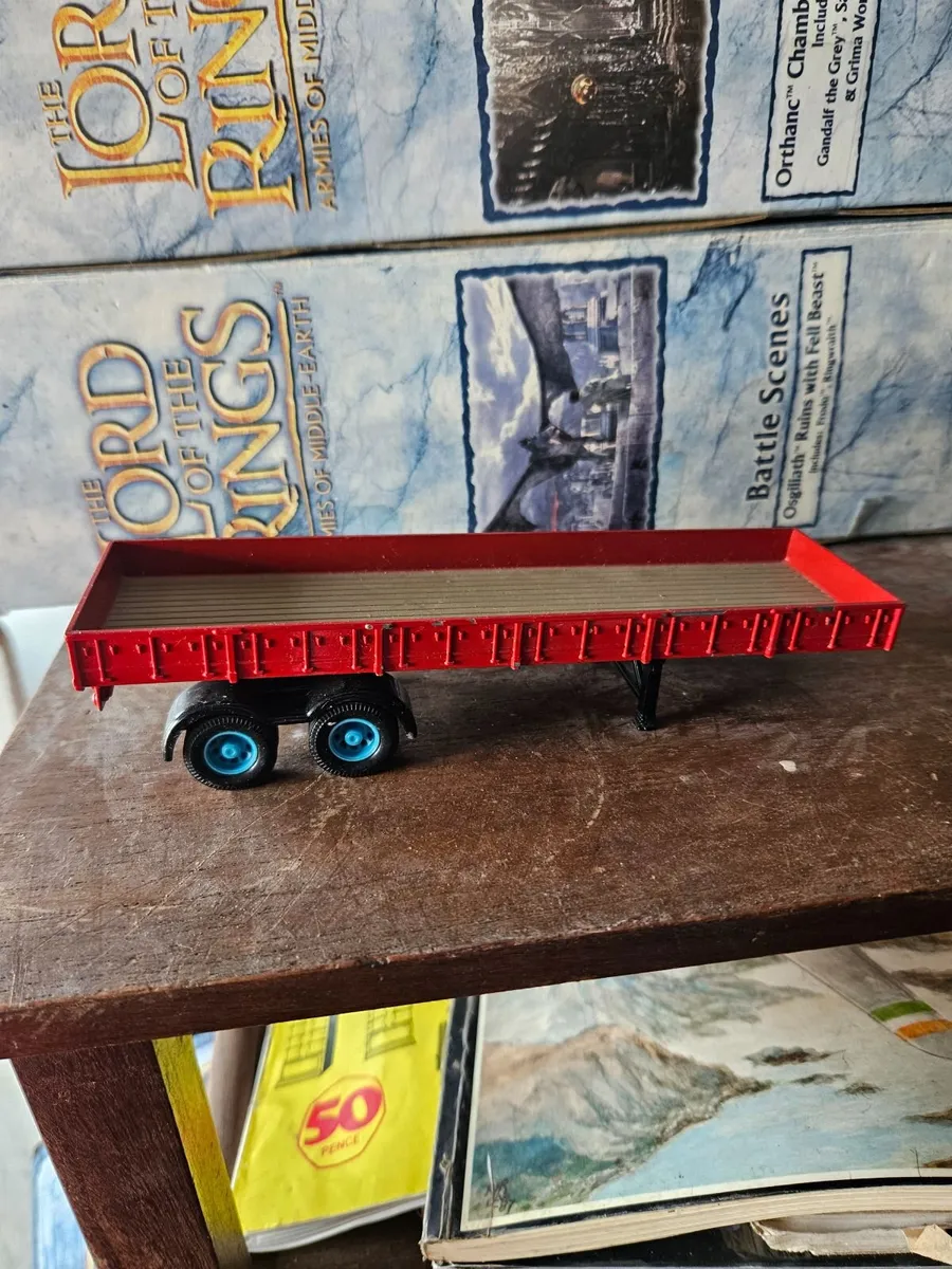 Corgi Circus Fair Ground Showmans Range Trailer - Image 2