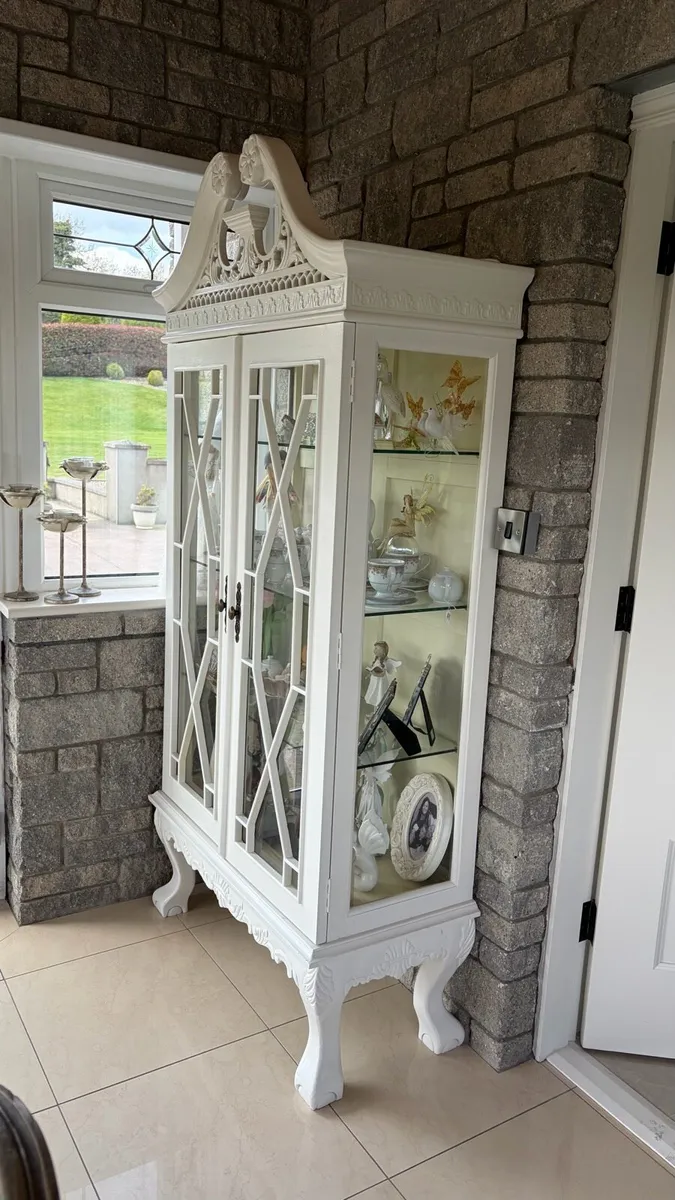 French display cabinet - Image 2
