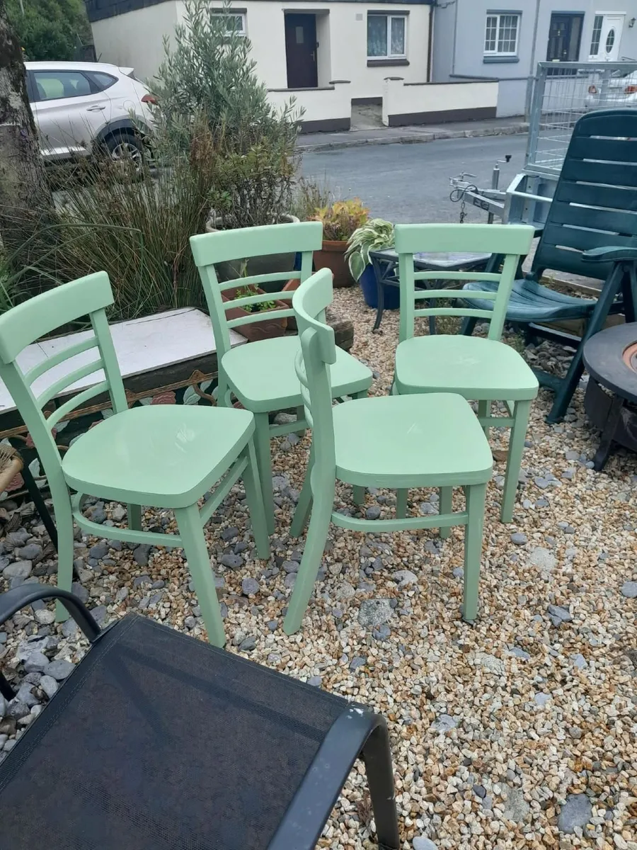 chairs - Image 3