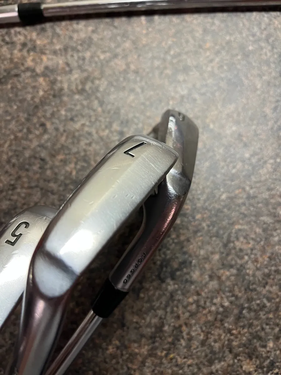 Srixon zx5 irons - Image 2