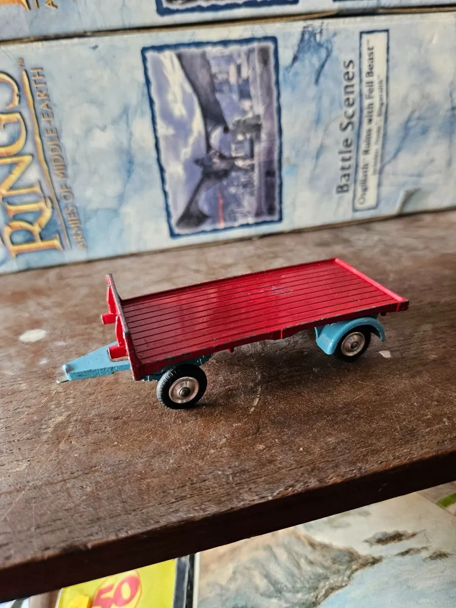Corgi Chipperfields Circus Trailer - Image 2