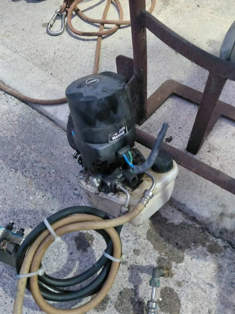 30hp outboard engine - Image 3